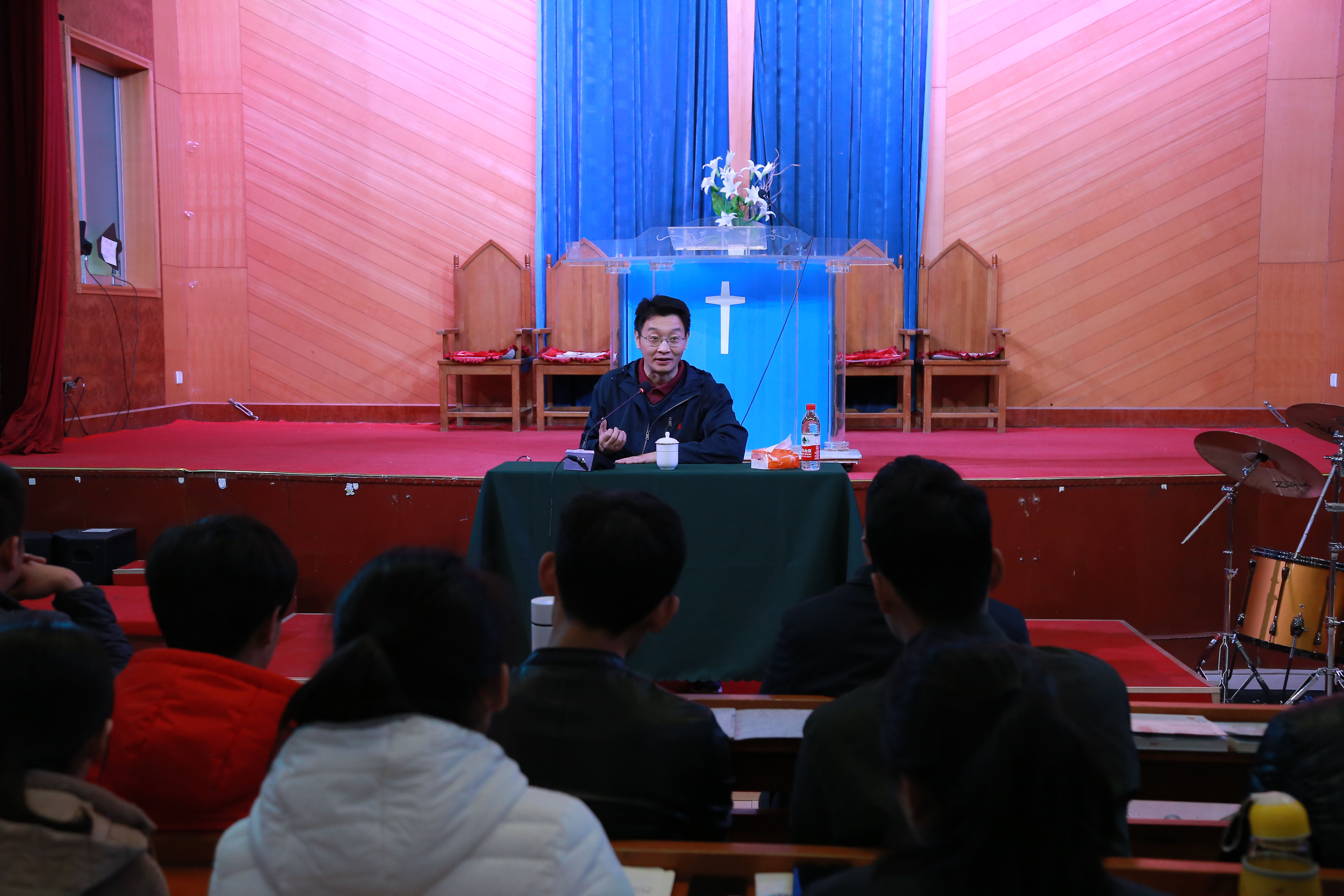 加强法治宣传 提升法律意识 ——山东省基督教两会邀请冯玉军教授在山东神学院进行讲