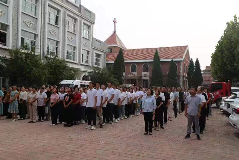 山东神学院举行2023年秋季学期开学升旗仪式