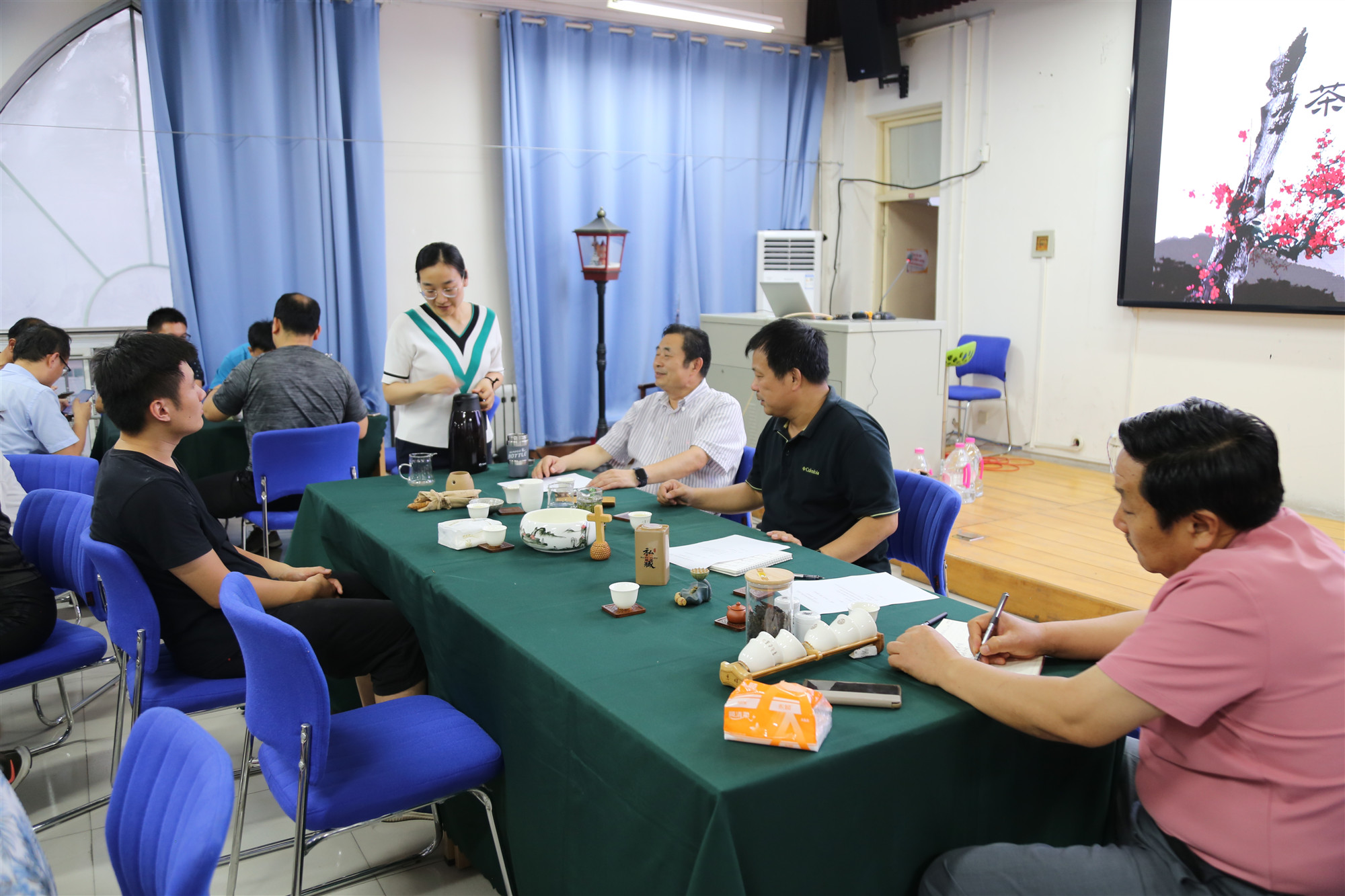 山东省基督教两会举行第二期“清心茶会照片4_副本.jpg 山东省基督教两会举行第二期“清心茶会照片4_副本.jpg