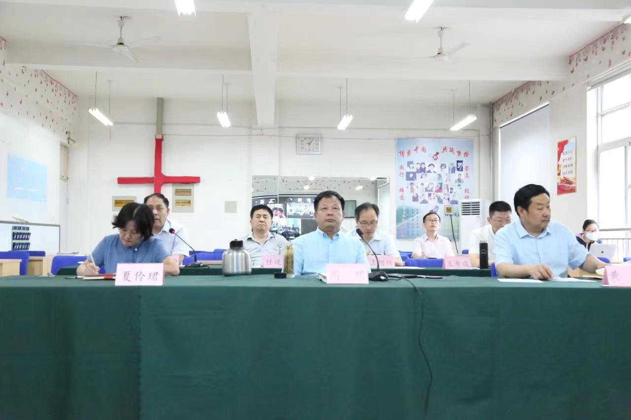 贯彻全国宗教工作会议精神 积极推进人才建设 ——山东省基督教两会召开人才建设推进