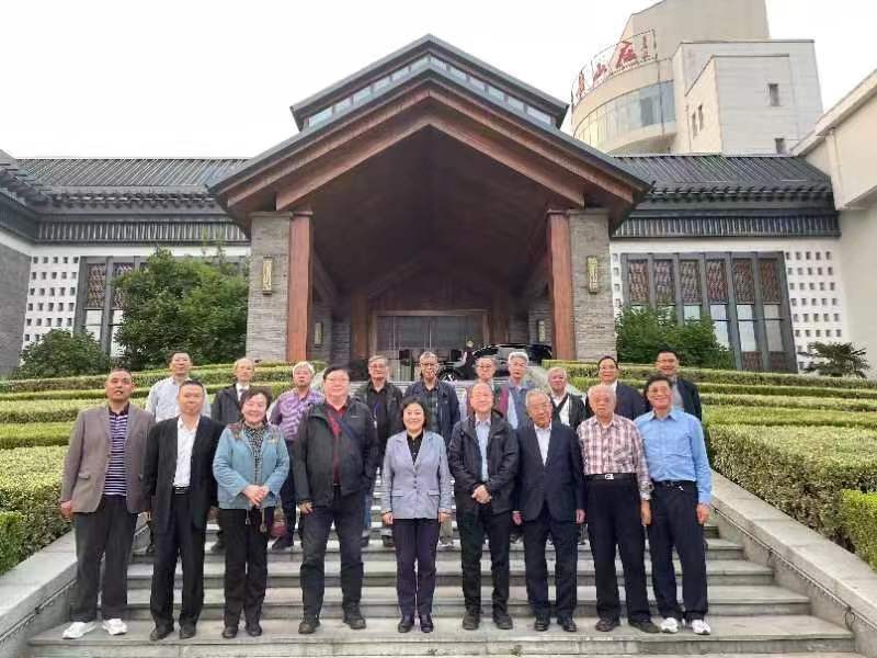 省基督教两会接待香港华人基督教联会访问团