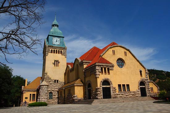 青岛市江苏路基督教堂