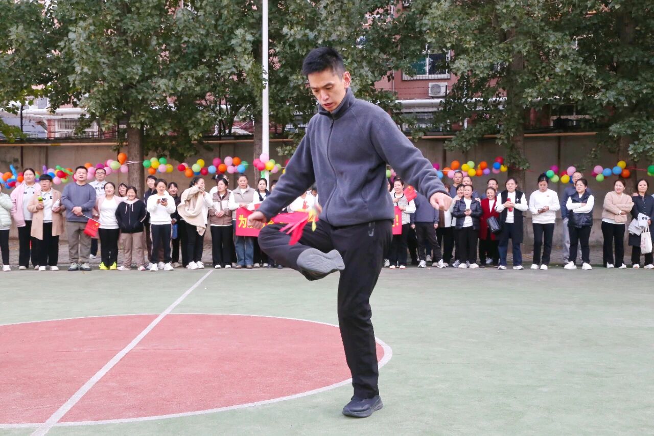 IMG_7825.JPG IMG_7825.JPG